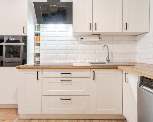 Prądnik Biały – 3 pokoje z balkonem