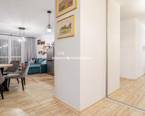 Prądnik Biały – 3 pokoje z balkonem