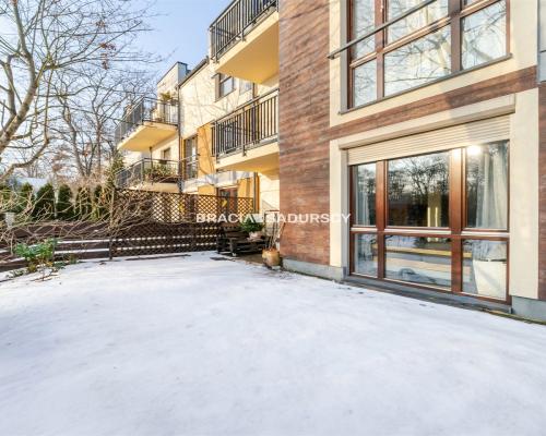 Bronowice, 45m2 + ogródek, ul. Smętna