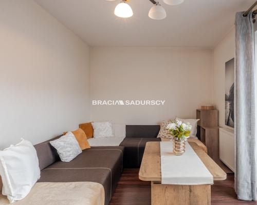 3 POKOJE / BALKON / TOP LOKALIZACJA / RYDLÓWKA