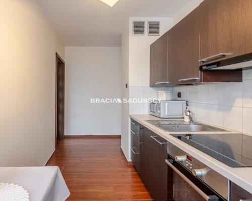 3 POKOJE / BALKON / TOP LOKALIZACJA / RYDLÓWKA