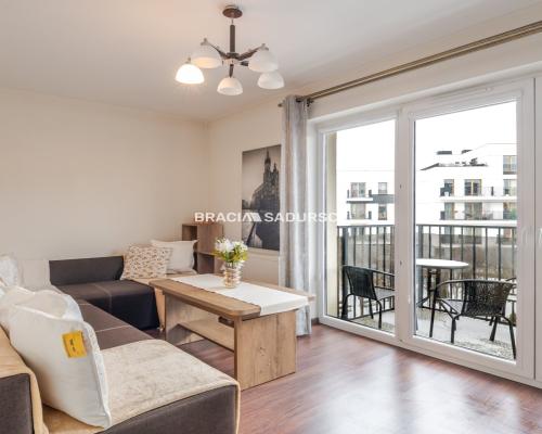 3 POKOJE / BALKON / TOP LOKALIZACJA / RYDLÓWKA