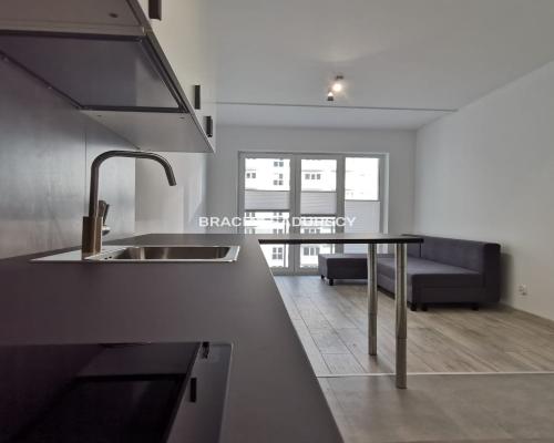 ATRAKCYJNE MIESZKANIE 2 POK DO WEJŚCIA