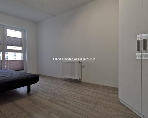 ATRAKCYJNE MIESZKANIE 2 POK DO WEJŚCIA