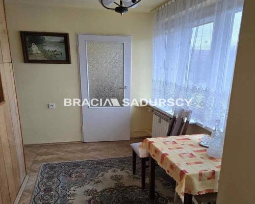 2-pokojowe z balkonem w centrum miasta przy Parku