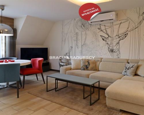 Mieszkanie / apartament w Kościelisku z widokiem na Giewont - idealne na inwestycję lub do zamieszkania!   

  Szukasz miejsca,