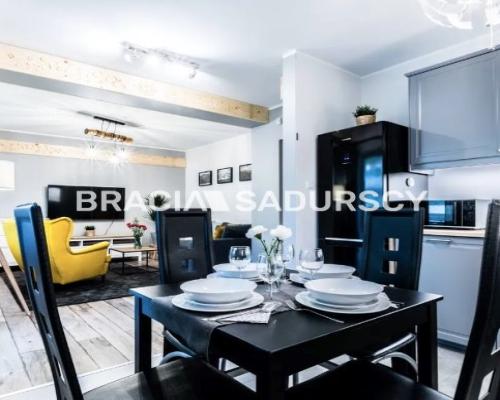 *zdjęcia należą do właściciela   
 
  Zakopane - nowoczesne 2 pokoje 53 m&sup2; z balkonem, widokiem i SPA w budynku!   

 Ofer