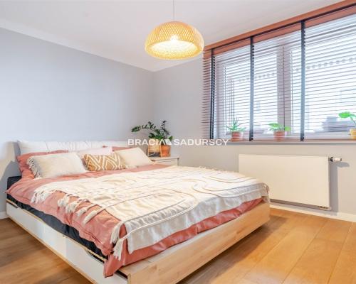 M 72-M2 4 POK APARTAMENT GARDEROBA BALKON ŻABINIEC