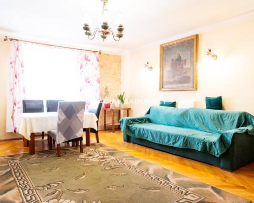 Krak&oacute;w, Nowa Huta, Osiedle Centrum B, 3-pokojowe mieszkanie o pow. 70 m2. Mieszkanie położone przy reprezentacyjnej Alei