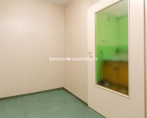 3 pok do remontu z możliwościa przerobienia na 4