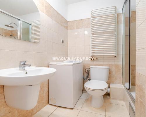 1-pokojowe z balkonem.