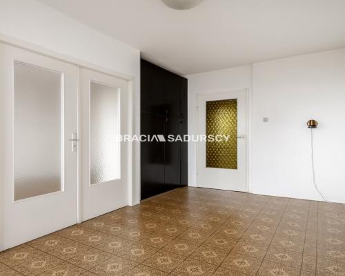 3 POKOJE 4 PIĘTRO BALKON PRZESTRONNE JASNE