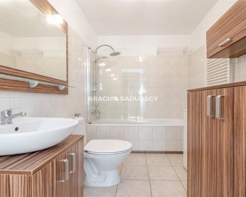 Kameralna kawalerka z balkonem