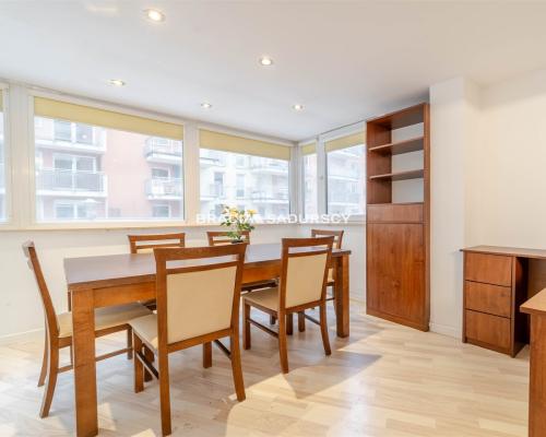 Mieszkanie z tarasem