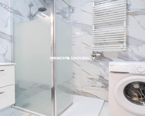 Komfortowe 2 pokoje z ogródkiem,garaż. Olsza.