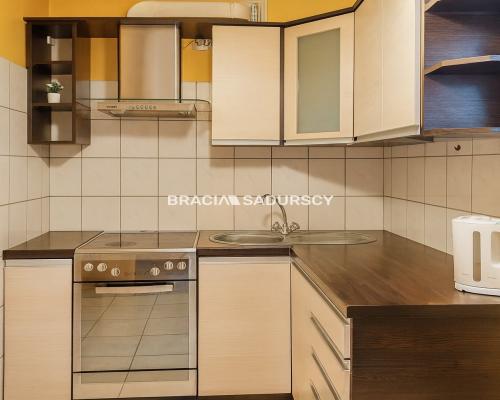 WYNAJMĘ KAWALERKĘ NA CHMIELEŃCU