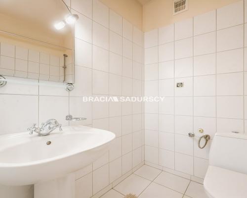 WYNAJMĘ KAWALERKĘ NA CHMIELEŃCU