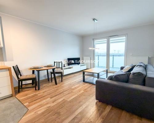 Wynajmę mieszkanie 2pok na Piltza od zaraz