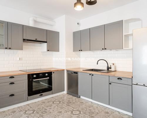 2 pokoje ul. Walerego Sławka