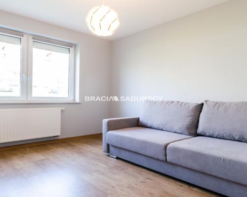 2 pokoje z ogródkiem