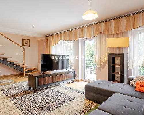 DWUPOZIOMOWE MIESZKANIE NA POŁUDNIU KRAKOWA