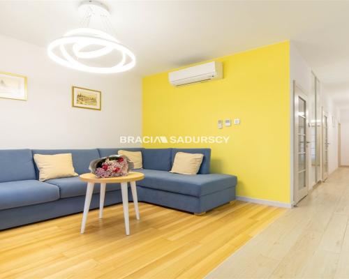 Dwie sypialnie na Ludwinowie, inwestycja z basenem