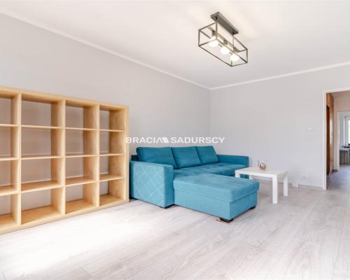 ul. Nowohucka - 2-pokojowe mieszkanie z balkonem