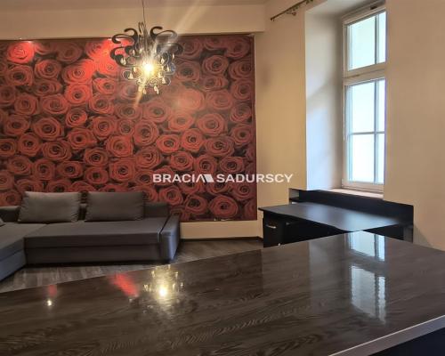 1 pokojowe, 26m2, Karmelicka-Siemiradzkiego.