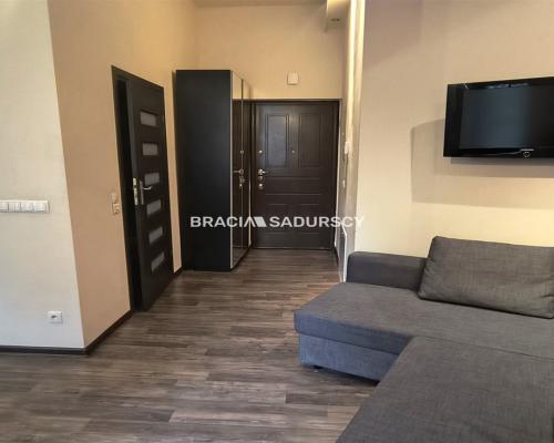 1 pokojowe, 26m2, Karmelicka-Siemiradzkiego.