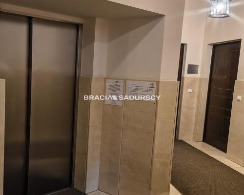 1 pokojowe, 26m2, Karmelicka-Siemiradzkiego.