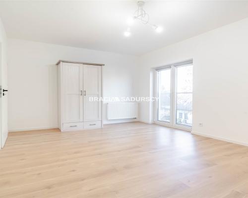 NOWOCZESNE KOMFORTOWE 3 POKOJE ZIELEŃ CISZA