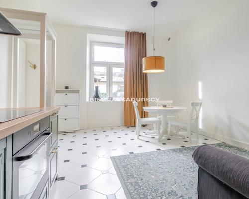 Kapucyńska, 2 pokoje, Centrum, wynajem