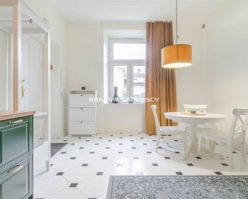 Kapucyńska, 2 pokoje, Centrum, wynajem