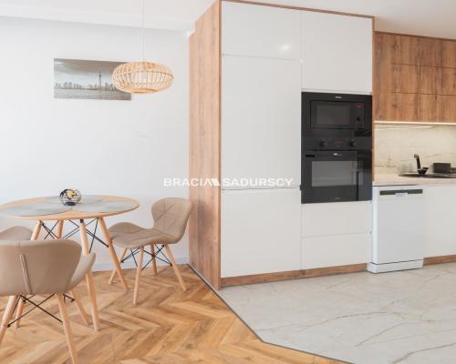 KOZŁÓWEK, 2 POKOJOWE MIESZKANIE W CICHEJ OKOLICY