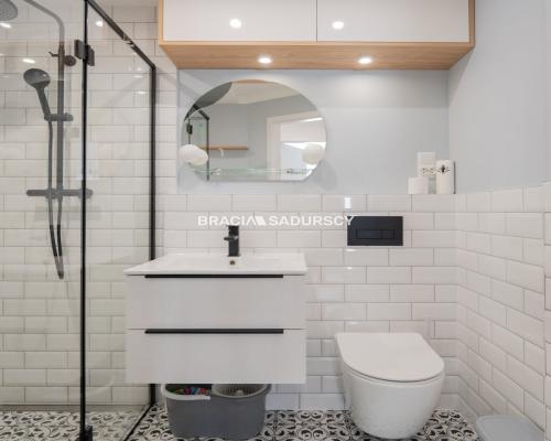 KOZŁÓWEK, 2 POKOJOWE MIESZKANIE W CICHEJ OKOLICY