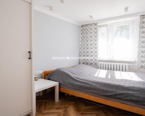 KOZŁÓWEK, 2 POKOJOWE MIESZKANIE W CICHEJ OKOLICY