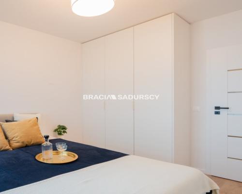 3 pokoje / Zabłocie