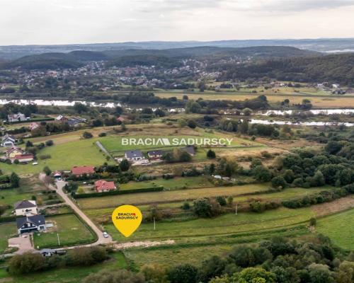 Piekary - 11 arów budowlano - rolna