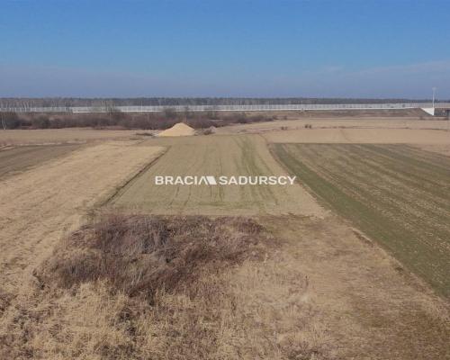 Na sprzedaż działka budowlana 77arów!!