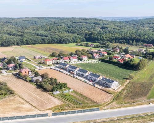 Działka budowlano-usługowa Zalesie!