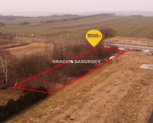 Działka budowlana 1105 m, obok SKA