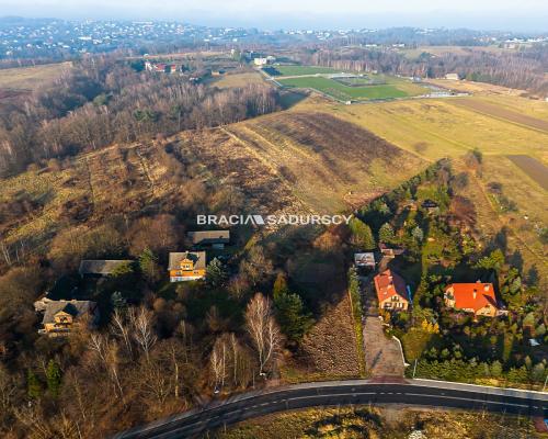 Działka inwestycyjna 1,3 ha, mpzp bliźniaki, media