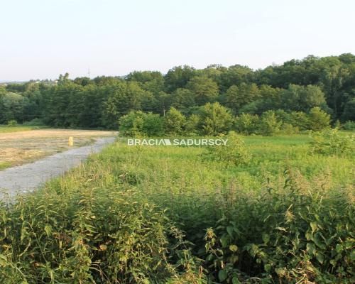 Atrakcyjna działka budowlana w Libertowie.