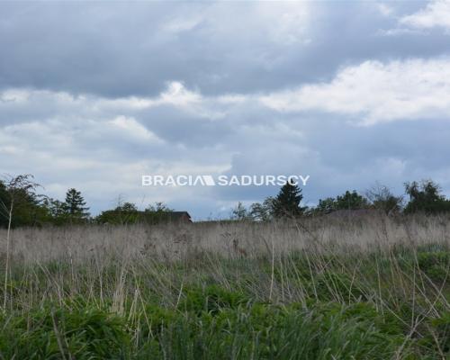 Działka budowlano-rolna o pow.: 1519 m2