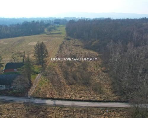 Działka w Krzyszkowicach gm. Myślenice