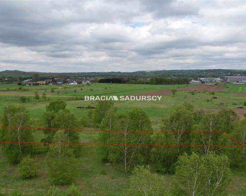 Działka produkcyjno – usługowa w Mnikowie