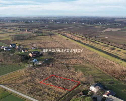 Rajsko - działka budowlana o pow. 8 arów!