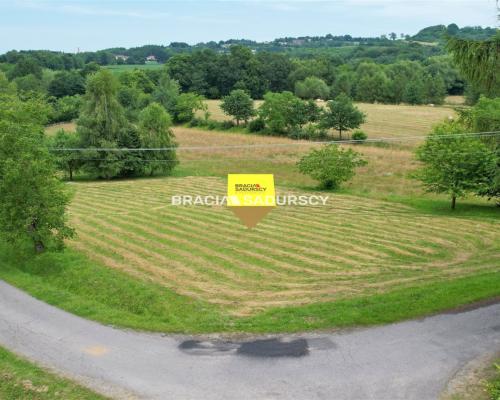 20 ar działka budowlana w Nieszkowicach Małych