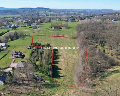 Widokowa działka budowlana w Głogoczowie