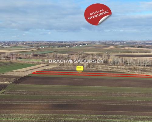 Działka rolna o pow. 41 ar. w Krakowie.  
Przedmiotem oferty jest nieruchomość gruntowa niezabudowana o nr ew.  44  położona w